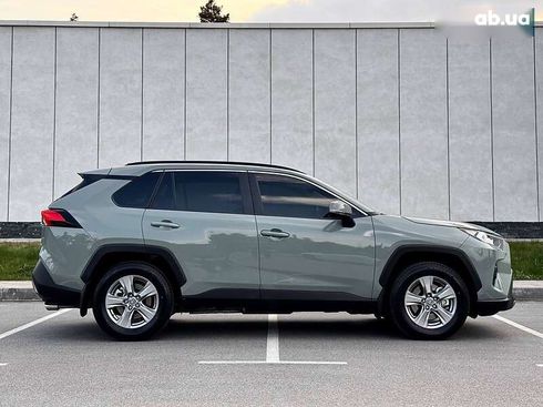 Toyota RAV4 2024 - фото 22