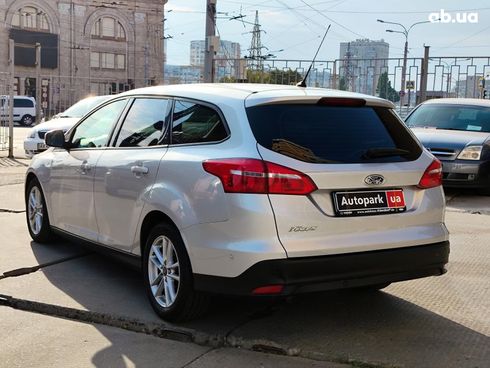 Ford Focus 2015 серый - фото 9