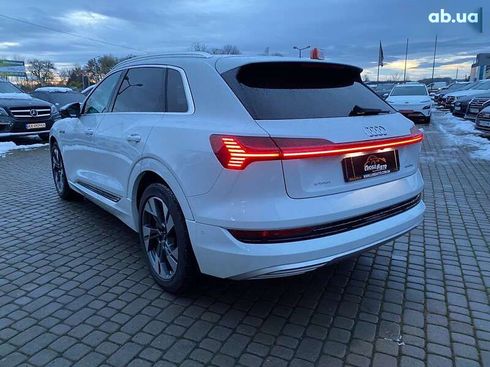 Audi E-Tron 2020 - фото 5