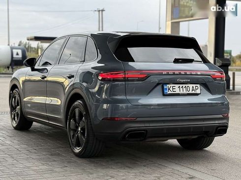 Porsche Cayenne 2018 - фото 13