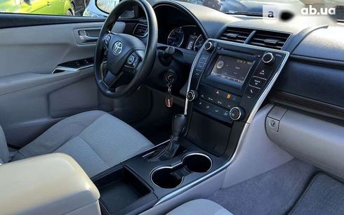 Toyota Camry 2016 - фото 12