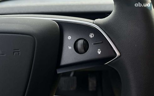 Tesla Model 3 2024 - фото 17