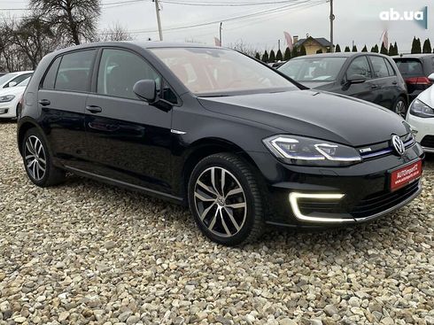 Volkswagen e-Golf 2019 - фото 23