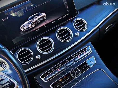 Mercedes-Benz E-Класс 2019 - фото 14