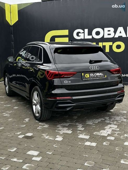 Audi Q3 2019 - фото 26