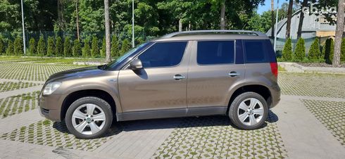 Skoda Yeti 2012 коричневый - фото 8