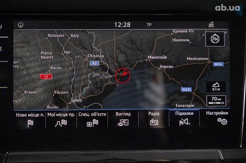 Volkswagen Touareg 2021 - фото 24