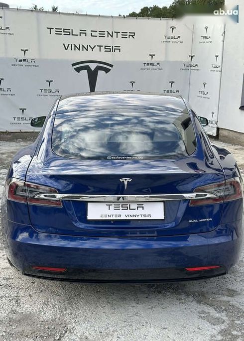 Tesla Model S 2020 - фото 17