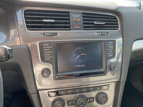 Volkswagen e-Golf 2016 - фото 14