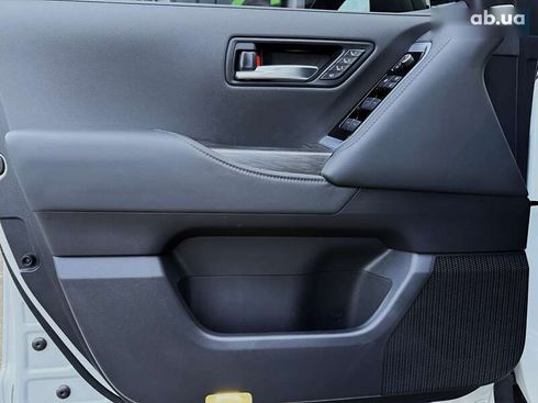 Toyota Land Cruiser 2022 - фото 27