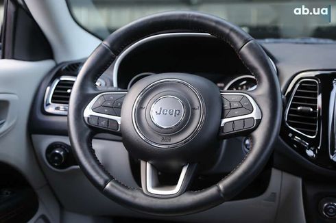 Jeep Compass 2017 - фото 16