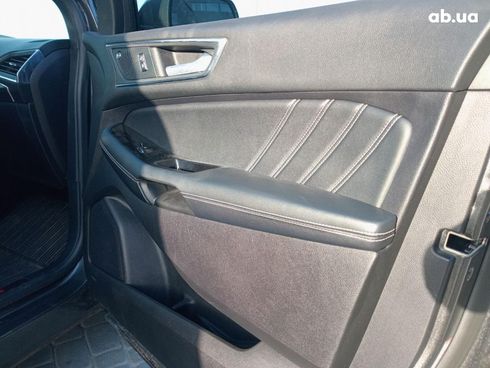 Ford Edge 2018 серый - фото 30