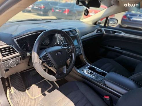Ford Fusion 2017 - фото 19
