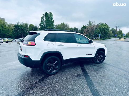 Jeep Cherokee 2019 белый - фото 8