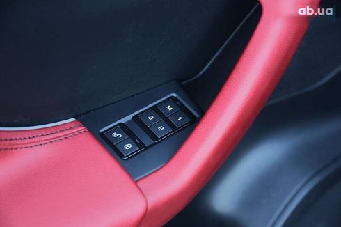 Jaguar F-Pace 2017 - фото 25