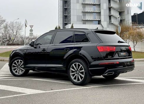 Audi Q7 2019 - фото 8