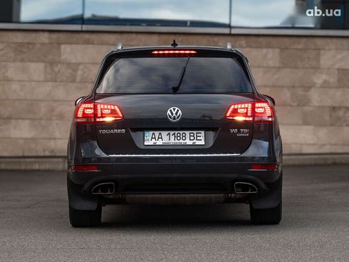 Volkswagen Touareg 2012 - фото 5
