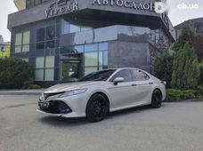 Продажа б/у Toyota Camry 2019 года - купить на Автобазаре