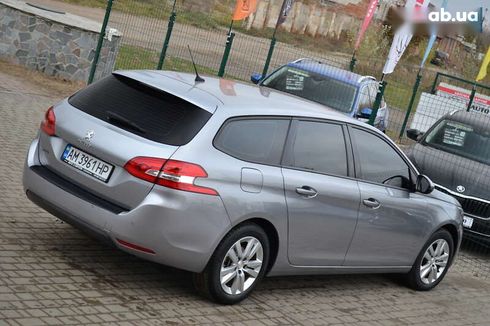 Peugeot 308 2019 - фото 17