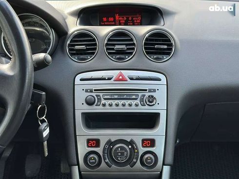 Peugeot 308 2011 - фото 30