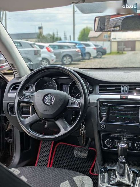 Skoda Superb 2013 - фото 12