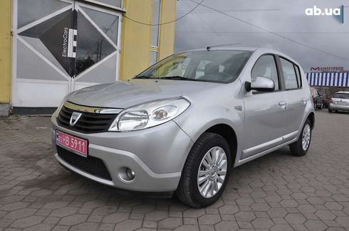 Dacia Sandero 2010 - фото 14