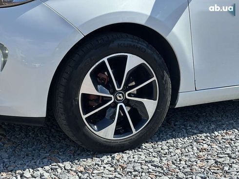 Renault Zoe 2019 - фото 4