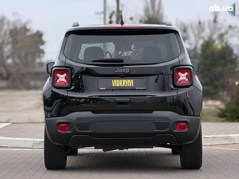 Jeep Renegade 2021 - фото 12