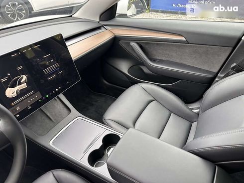 Tesla Model 3 2022 - фото 11