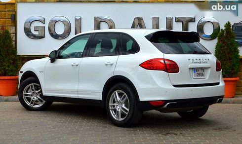 Porsche Cayenne 2012 - фото 12