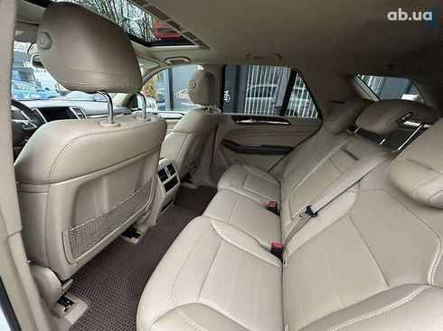 Mercedes-Benz M-Класс 2012 - фото 19