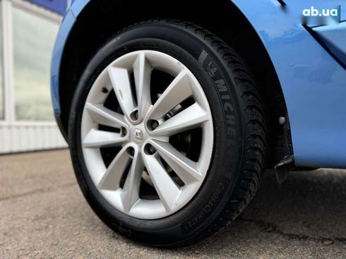 Renault Scenic 2012 - фото 25