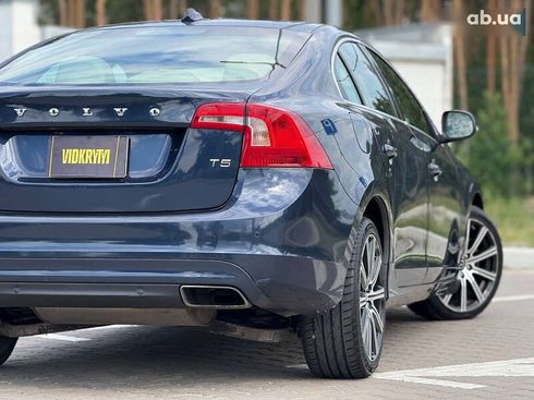 Volvo S60 2014 - фото 21