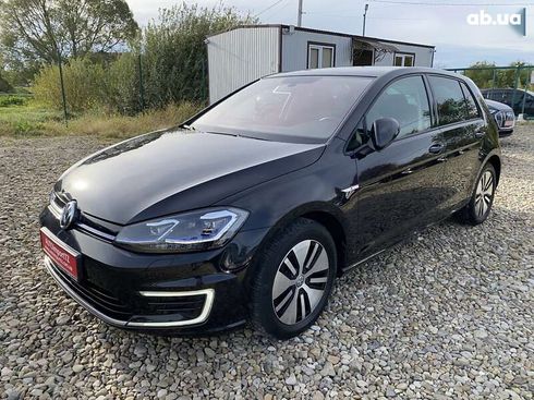 Volkswagen e-Golf 2019 - фото 8