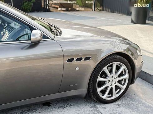 Maserati Quattroporte 2005 - фото 10