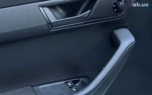 Skoda Fabia 2015 - фото 8
