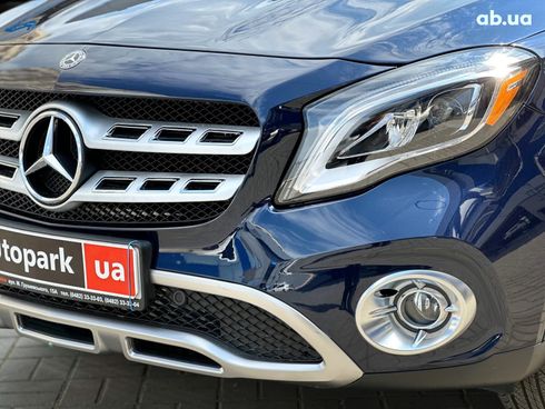 Mercedes-Benz GLA-Класс 2019 синий - фото 14