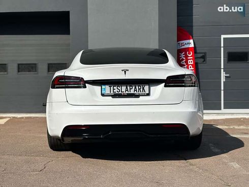 Tesla Model S 2022 - фото 9
