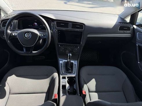 Volkswagen e-Golf 2017 - фото 7