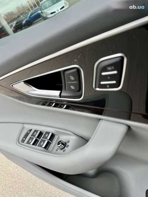 Audi Q7 2016 - фото 29