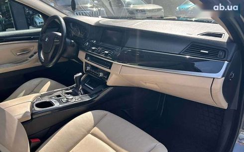 BMW 5 серия 2011 - фото 17