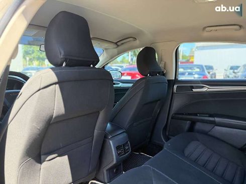 Ford Fusion 2017 - фото 21