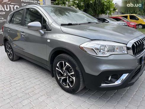 Suzuki SX4 2020 - фото 25