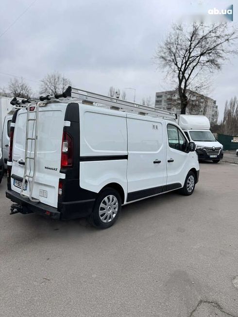 Renault Trafic 2021 - фото 10