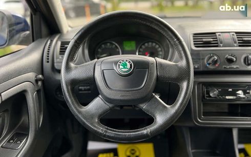 Skoda Fabia 2012 - фото 13