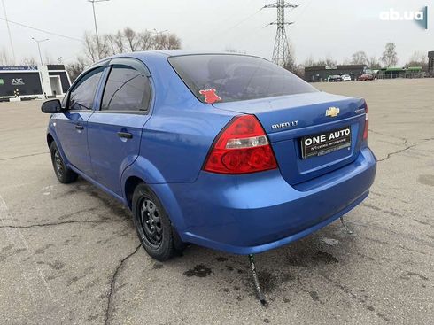 Chevrolet Aveo 2010 - фото 8