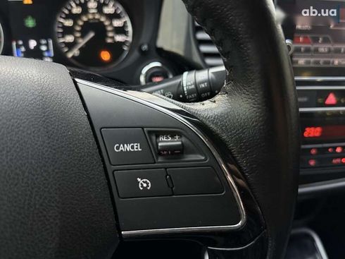 Mitsubishi Outlander 2019 - фото 24