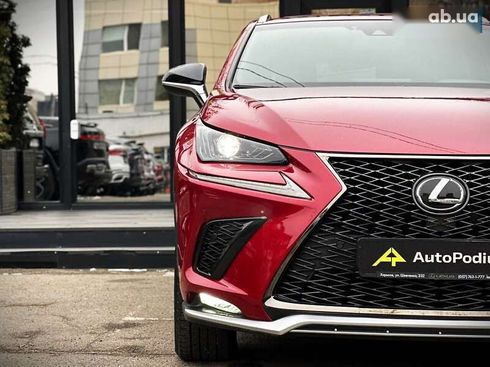 Lexus NX 2017 - фото 8