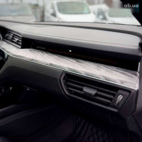 Audi E-Tron 2019 - фото 29