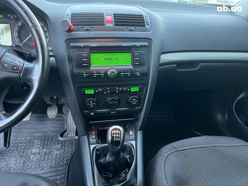 Skoda Octavia 2008 черный - фото 26